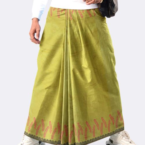 Olive Green Classic Solid Lungi - Bikkhato | MIAH